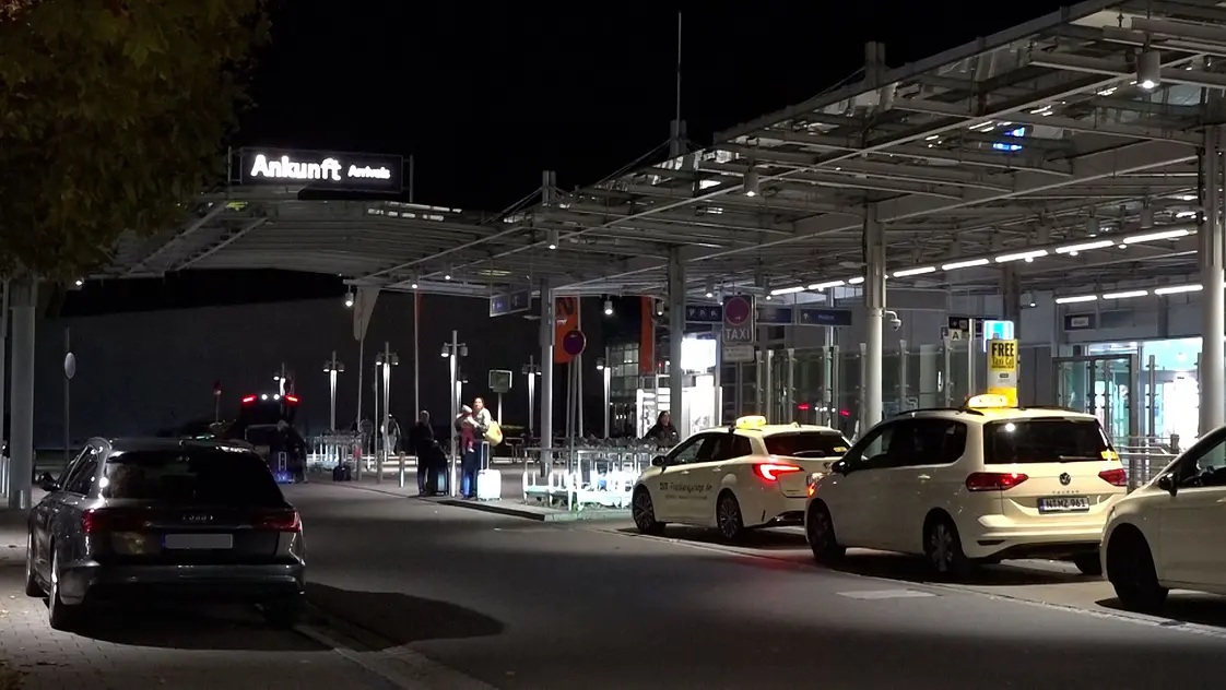 Flughafentransfer Nürnberg München Großraumtaxi